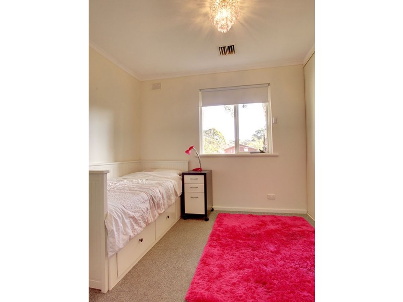 12 Emberton Place, Morphett Vale SA 5162