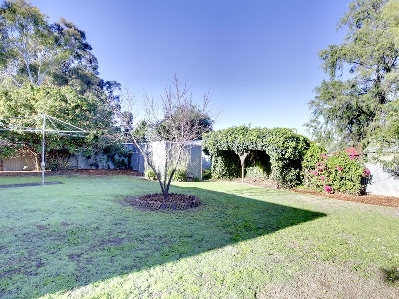 18 Underbank Grove, Hackham West SA 5163