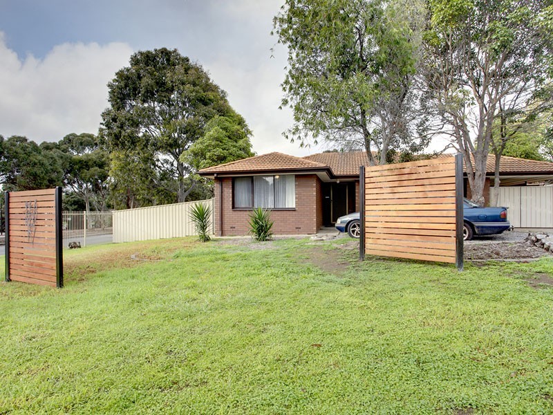 1 Lutana Court, Morphett Vale SA 5162