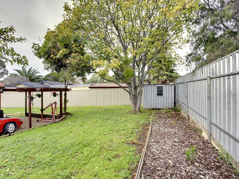 1 Lutana Court, Morphett Vale SA 5162