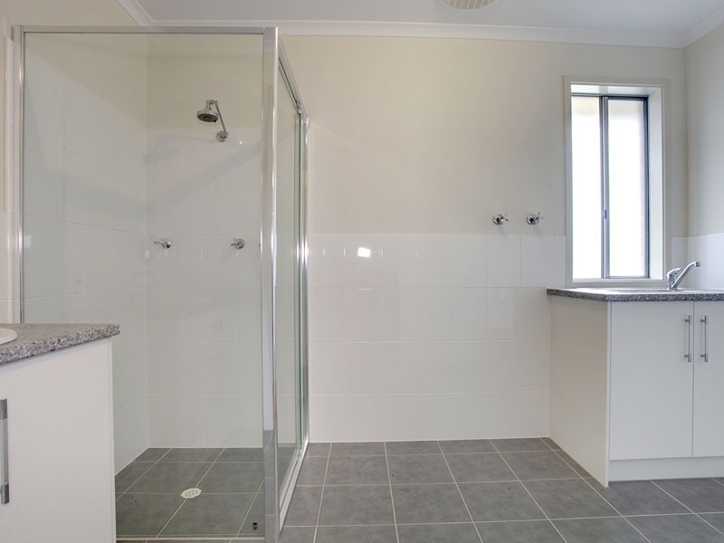 4 Nipper Street, Seaford Meadows SA 5169