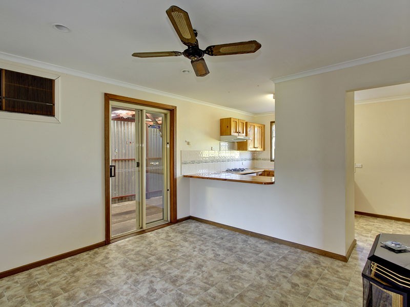 4 Waverley Way, Morphett Vale SA 5162