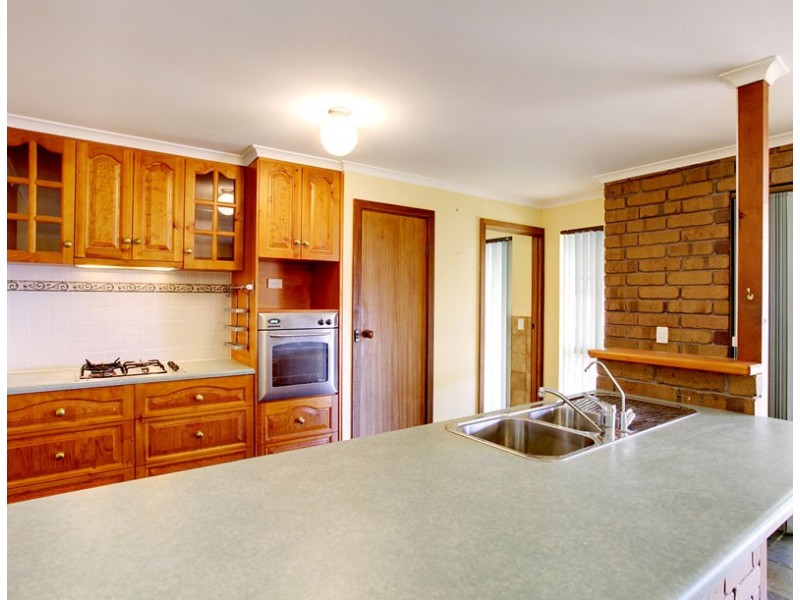 14 Albany Avenue, Port Noarlunga South SA 5167