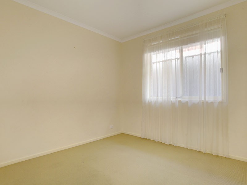 6 Rose Court, Hackham SA 5163