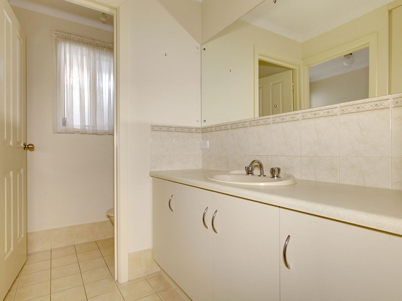 6 Rose Court, Hackham SA 5163