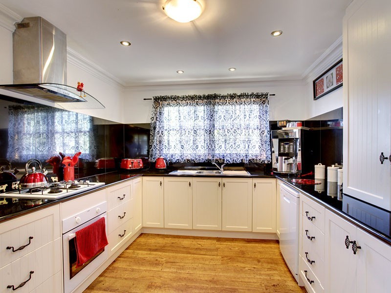 15 Liddiard Street, Mclaren Vale SA 5171