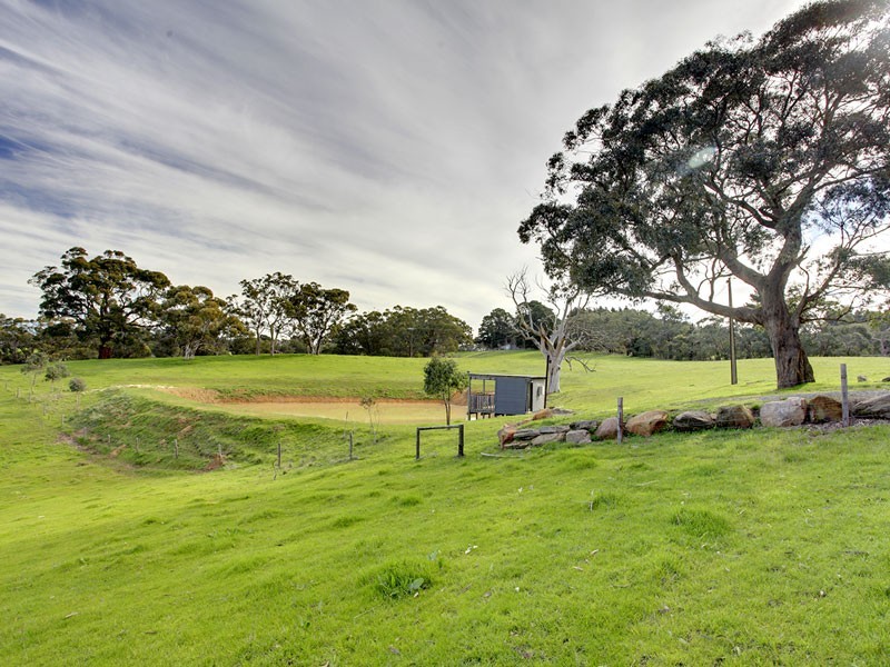 24 Cowper Road, Montarra SA 5172