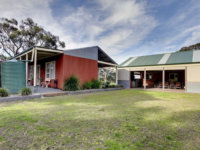 24 Cowper Road, Montarra SA 5172