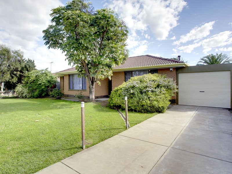 9 Perth Street, Port Noarlunga South SA 5167