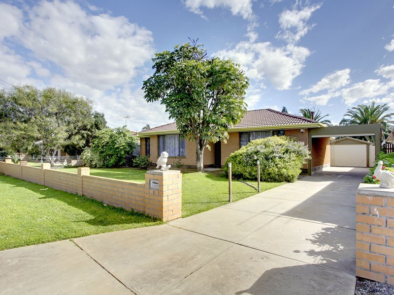 9 Perth Street, Port Noarlunga South SA 5167