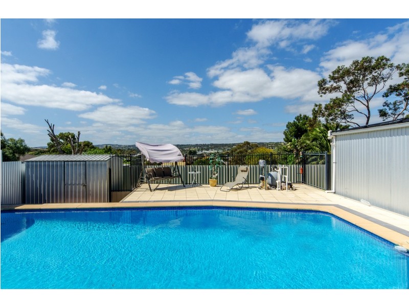 16 Winchley Way, Huntfield Heights SA 5163