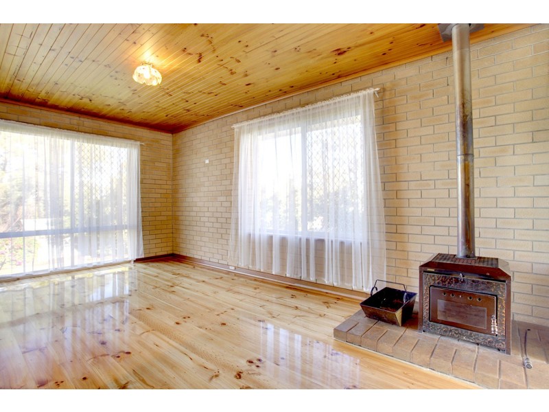 18 Underbank Grove, Hackham West SA 5163