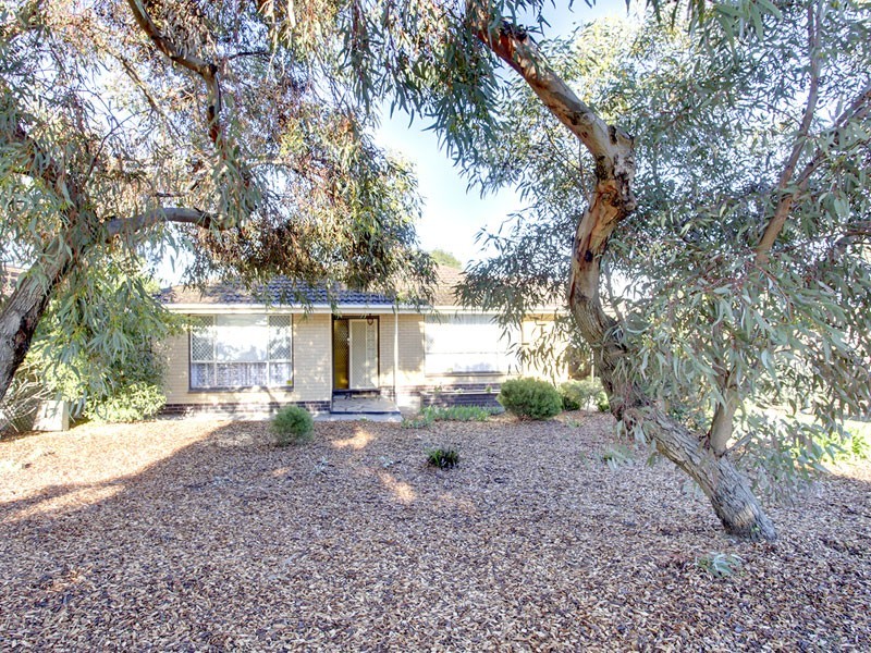 18 Underbank Grove, Hackham West SA 5163