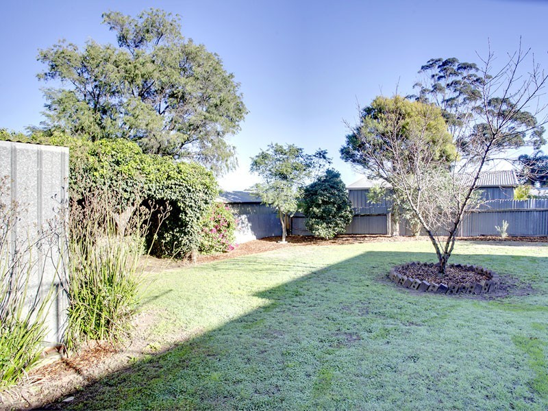 18 Underbank Grove, Hackham West SA 5163
