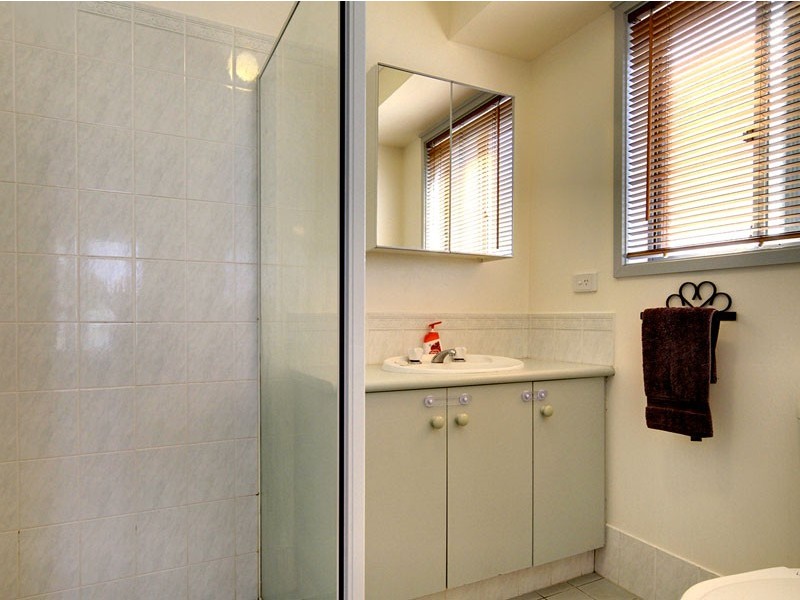 1 Topaz Close, Woodcroft SA 5162