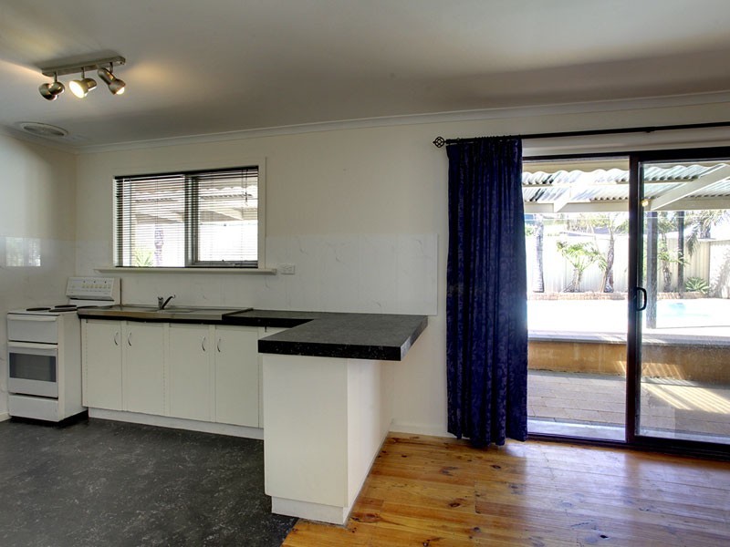 14 Denby Close, Christie Downs SA 5164