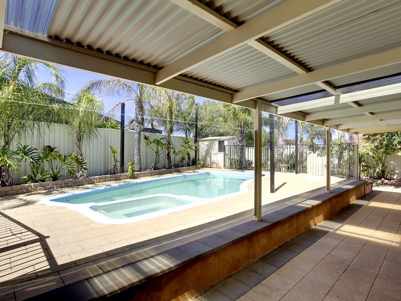 14 Denby Close, Christie Downs SA 5164