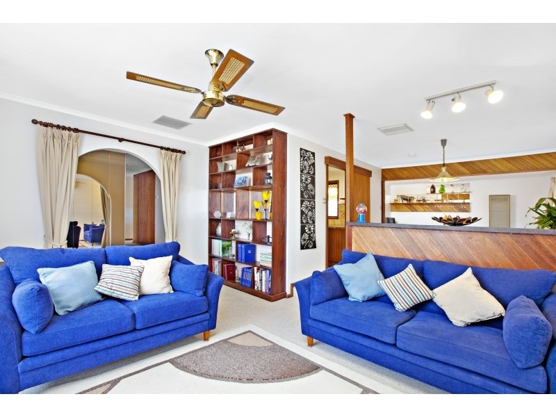 1 Tennessee Drive, Happy Valley SA 5159