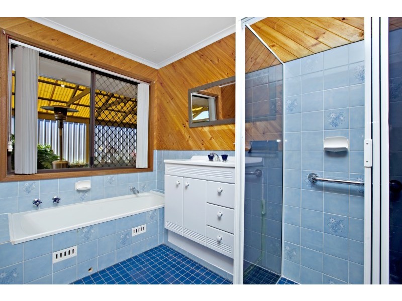 1 Tennessee Drive, Happy Valley SA 5159