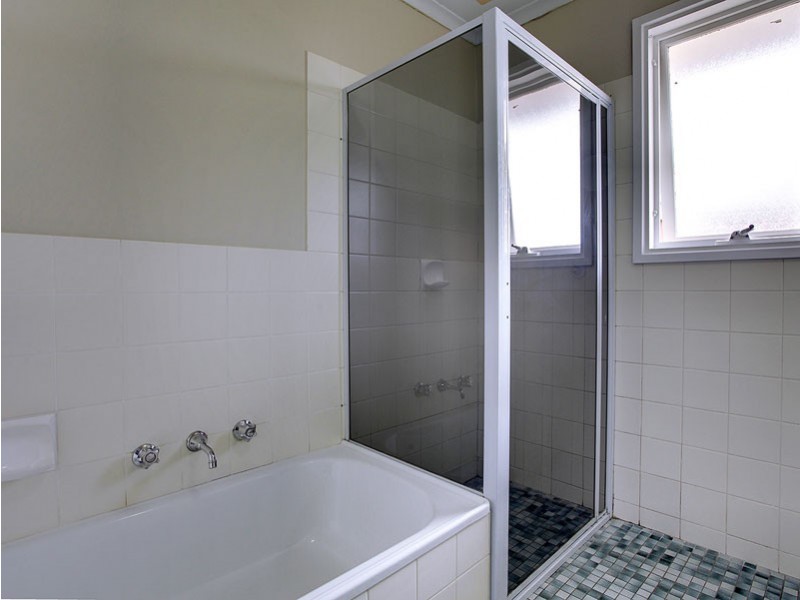 15 Cooder Crescent, Morphett Vale SA 5162