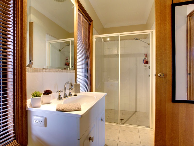 24 Railway Terrace, Mclaren Vale SA 5171