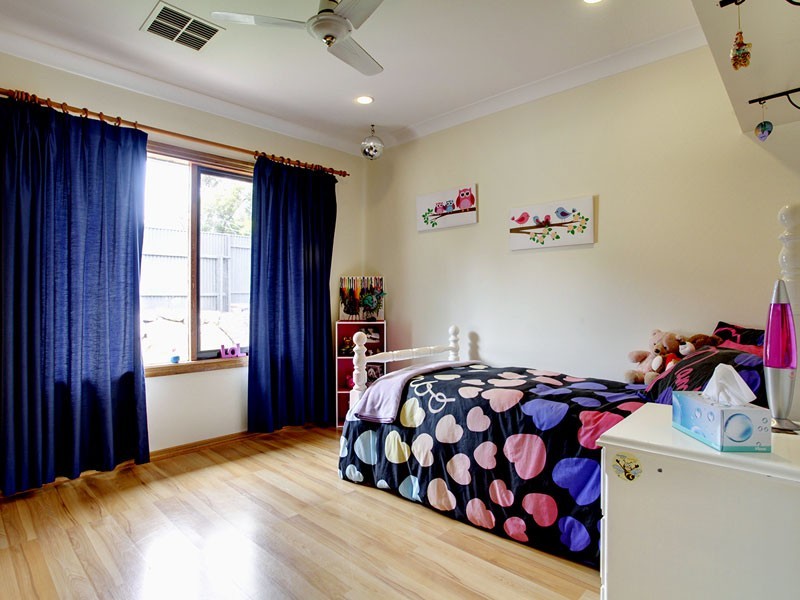 24 Railway Terrace, Mclaren Vale SA 5171