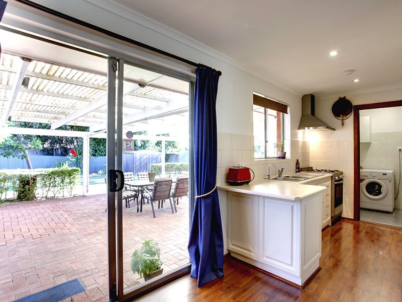 8 Alice Crescent, Morphett Vale SA 5162