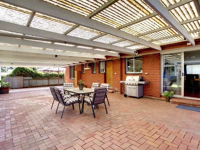 8 Alice Crescent, Morphett Vale SA 5162