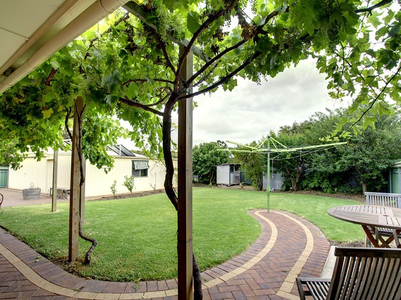 1 Quinn Road, Willunga SA 5172