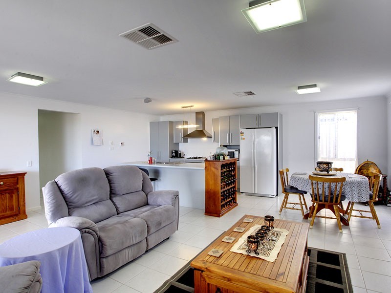 8 Shirvington Way, Noarlunga Downs SA 5168