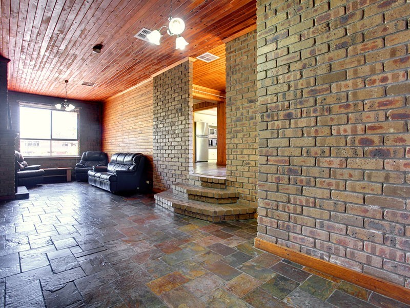 102 Richards Drive, Morphett Vale SA 5162