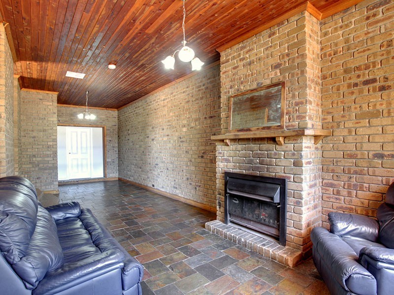 102 Richards Drive, Morphett Vale SA 5162