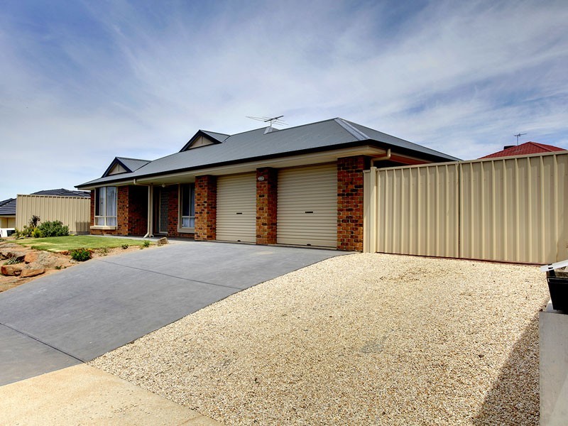 25 Sameden Drive, Noarlunga Downs SA 5168