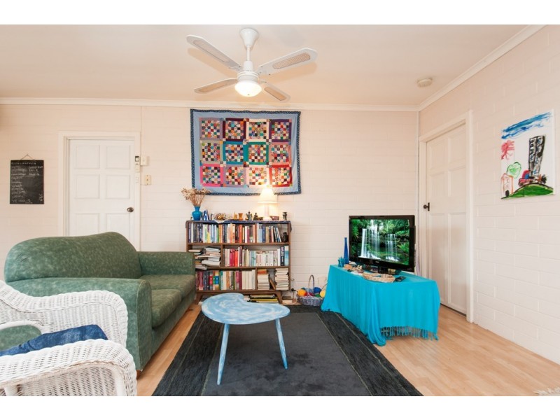 15 Gordon Street, Aldinga Beach SA 5173