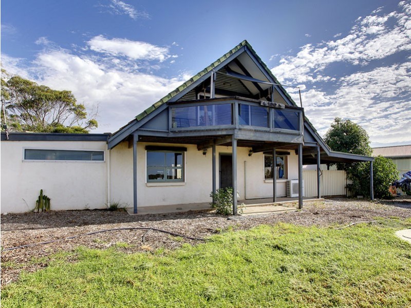17 Tangier Boulevard, Sellicks Beach SA 5174