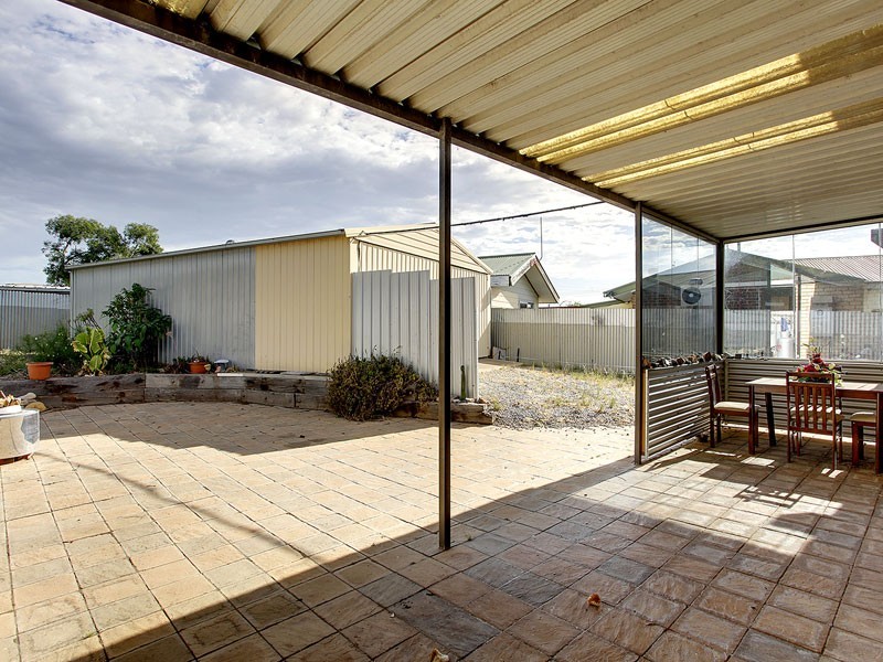 17 Tangier Boulevard, Sellicks Beach SA 5174