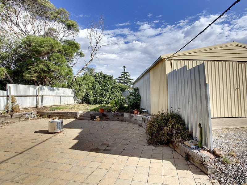 17 Tangier Boulevard, Sellicks Beach SA 5174