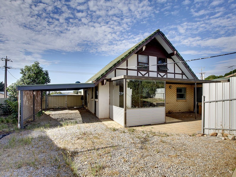 17 Tangier Boulevard, Sellicks Beach SA 5174