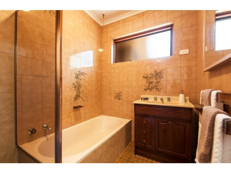 35 Teusner Drive, Morphett Vale SA 5162