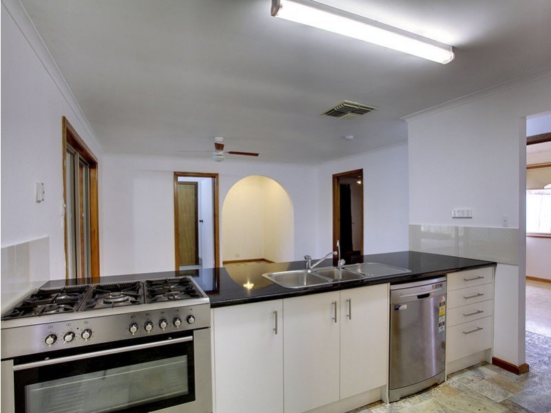 1 Oban Court, Huntfield Heights SA 5163