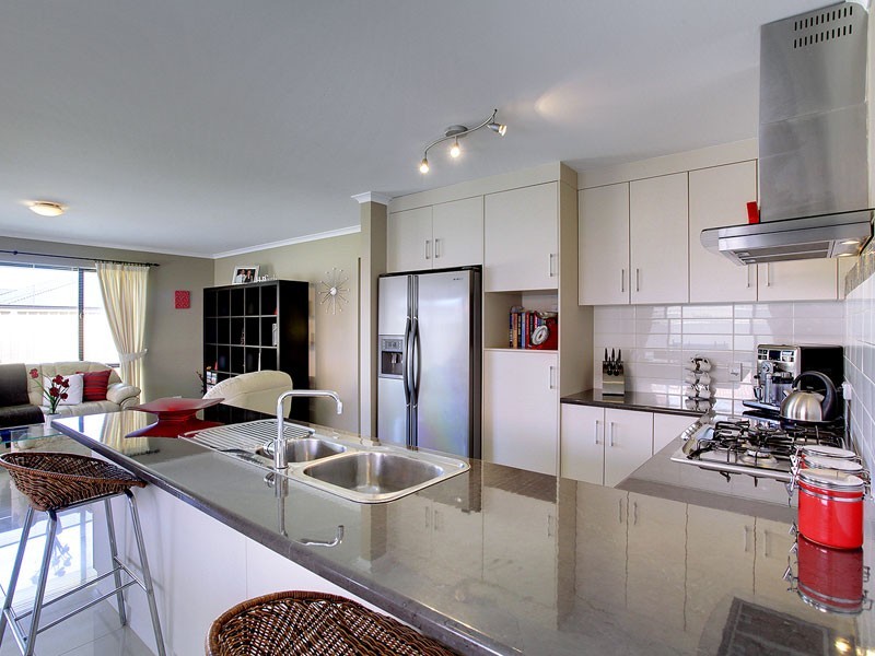 16 Offshore Avenue, Aldinga Beach SA 5173