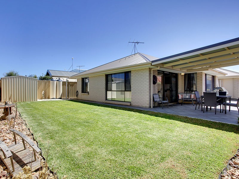 16 Offshore Avenue, Aldinga Beach SA 5173