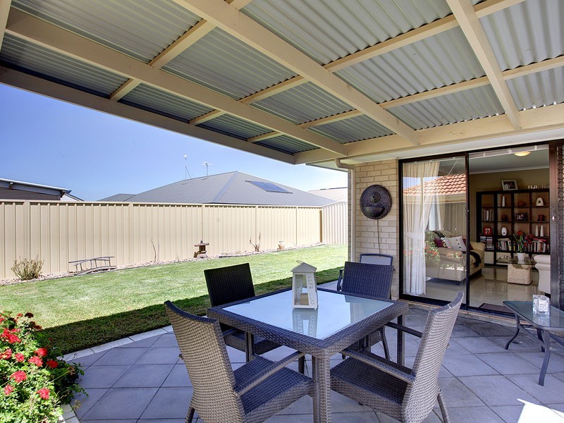 16 Offshore Avenue, Aldinga Beach SA 5173