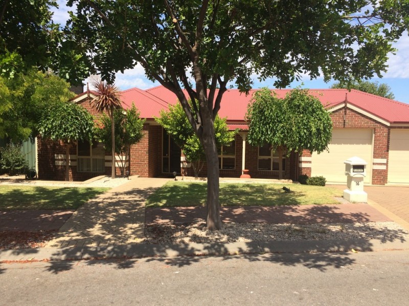 16 Erebus Glen, Hallett Cove SA 5158