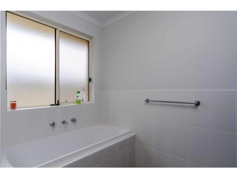 32A Minorca Crescent, Hackham West SA 5163