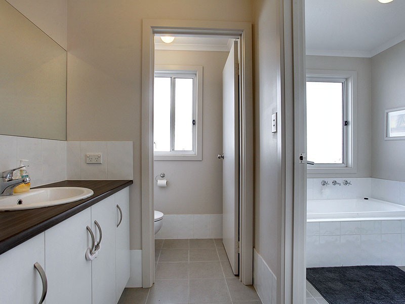 17 Cambridge Street, Port Noarlunga South SA 5167