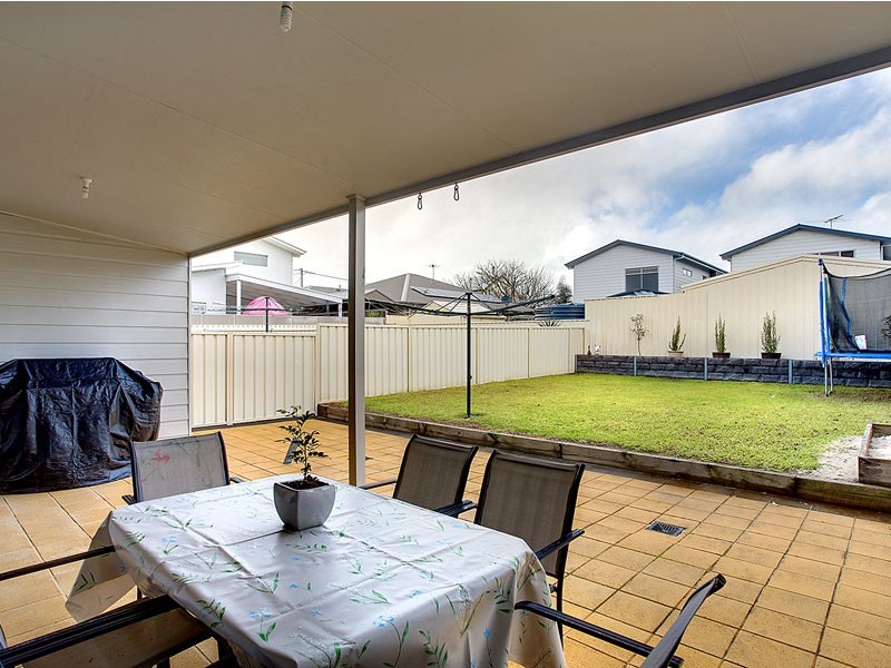 17 Cambridge Street, Port Noarlunga South SA 5167