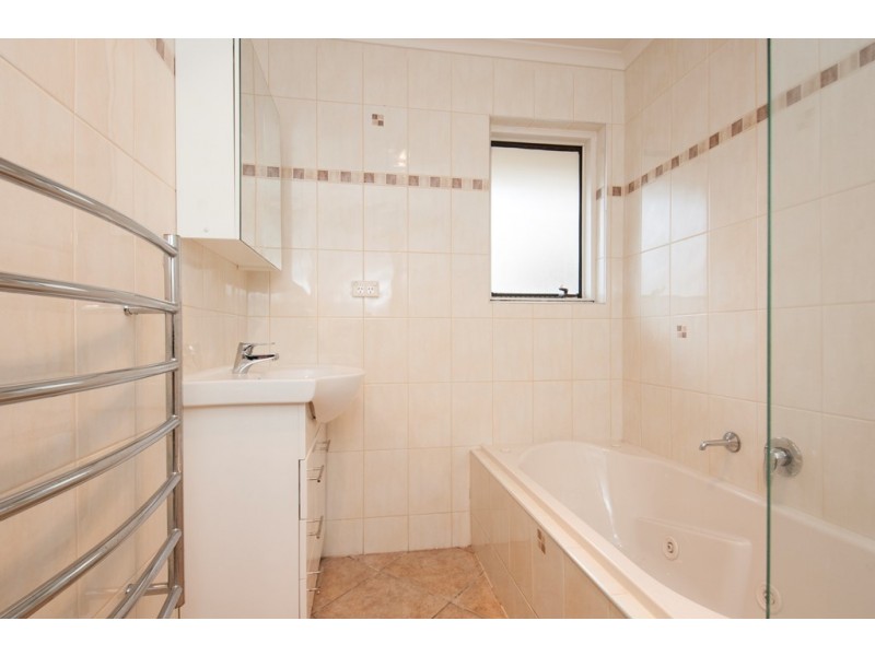 72 Oakridge Rise, Huntfield Heights SA 5163