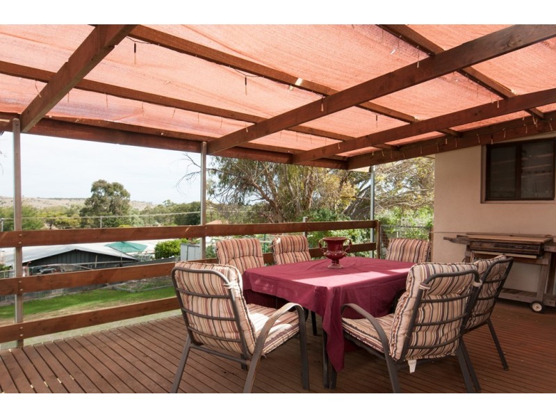 72 Oakridge Rise, Huntfield Heights SA 5163