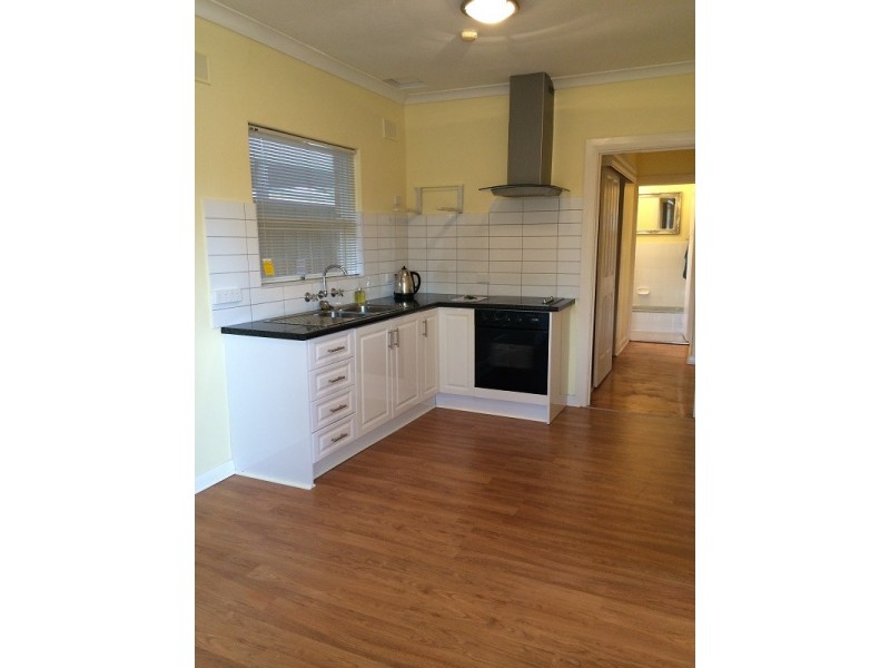 1 Baanga Road, Morphett Vale SA 5162